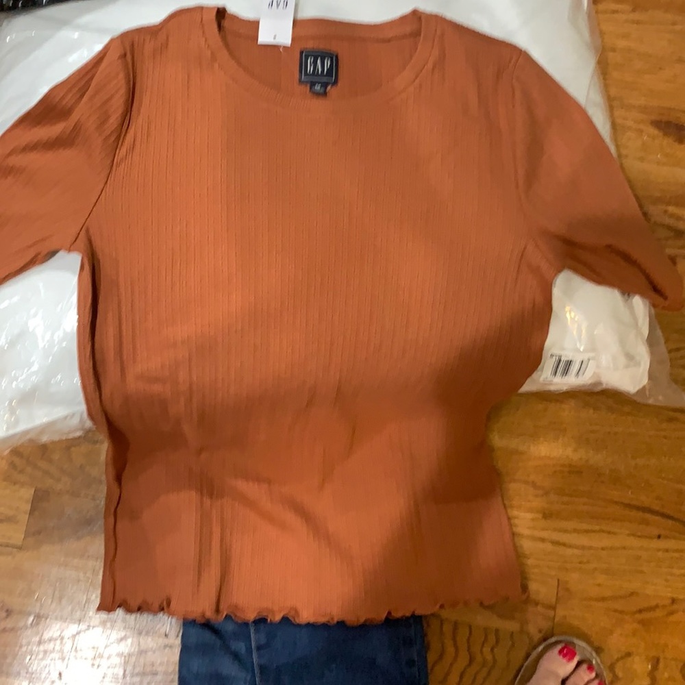Brown top